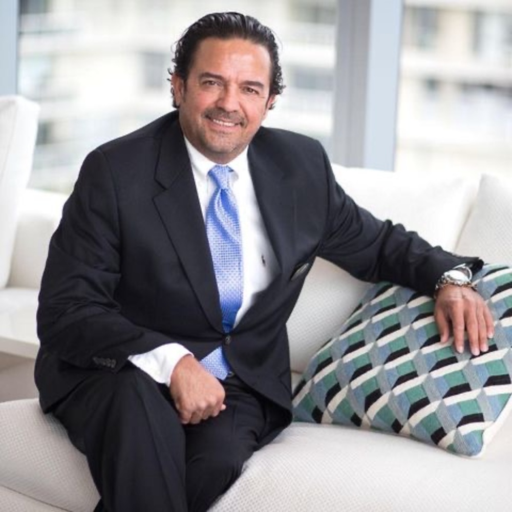 Meet your Posher, Gustavo